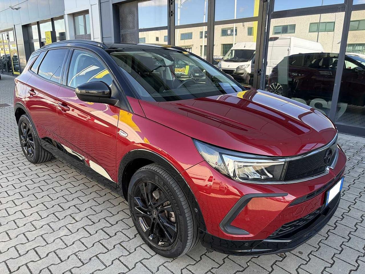 Opel Grandland 1.2 Turbo 130 CV EAT8 GS Line