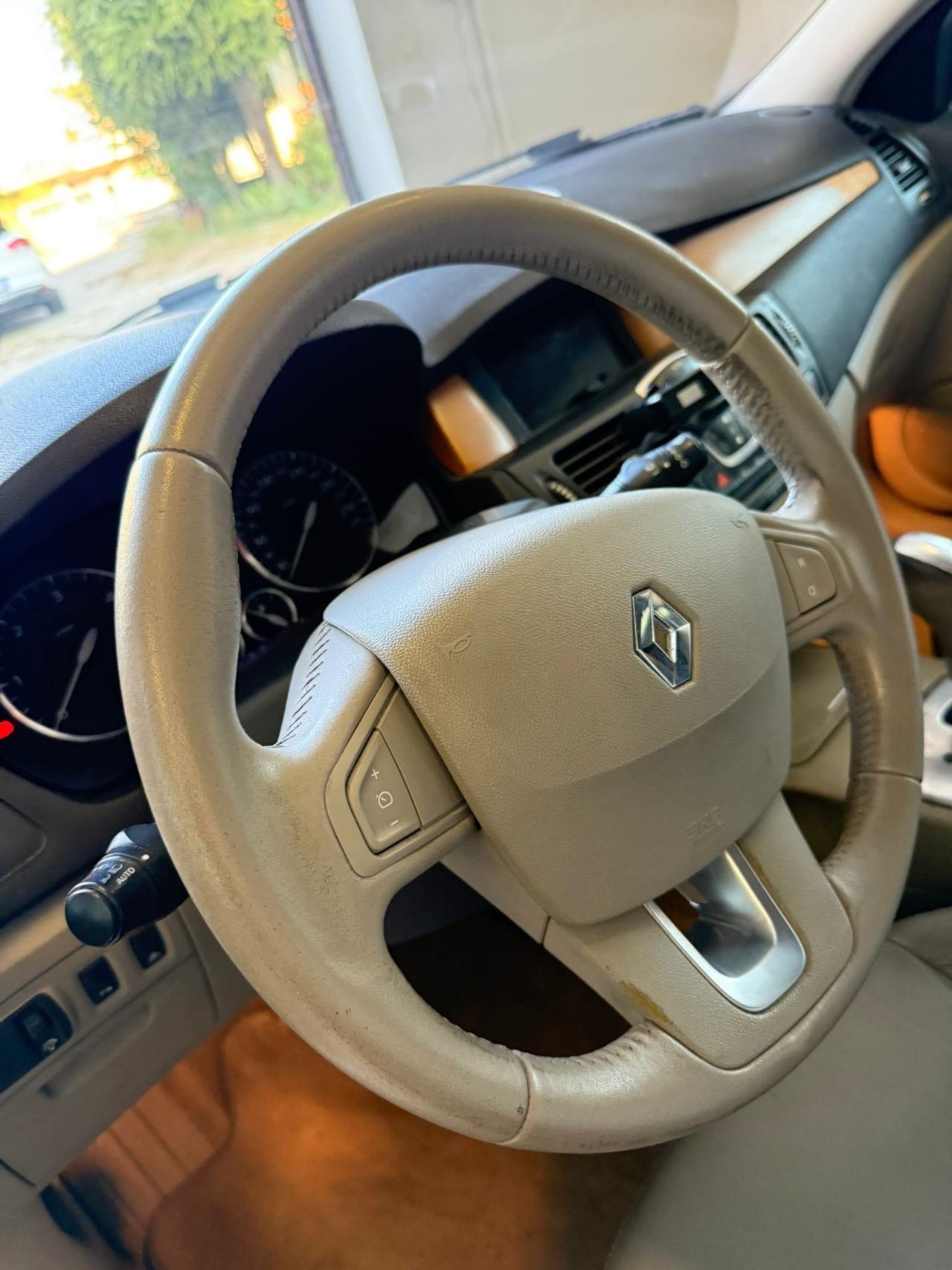 Renault Laguna 2.0 dCi 150CV SporTour Initiale