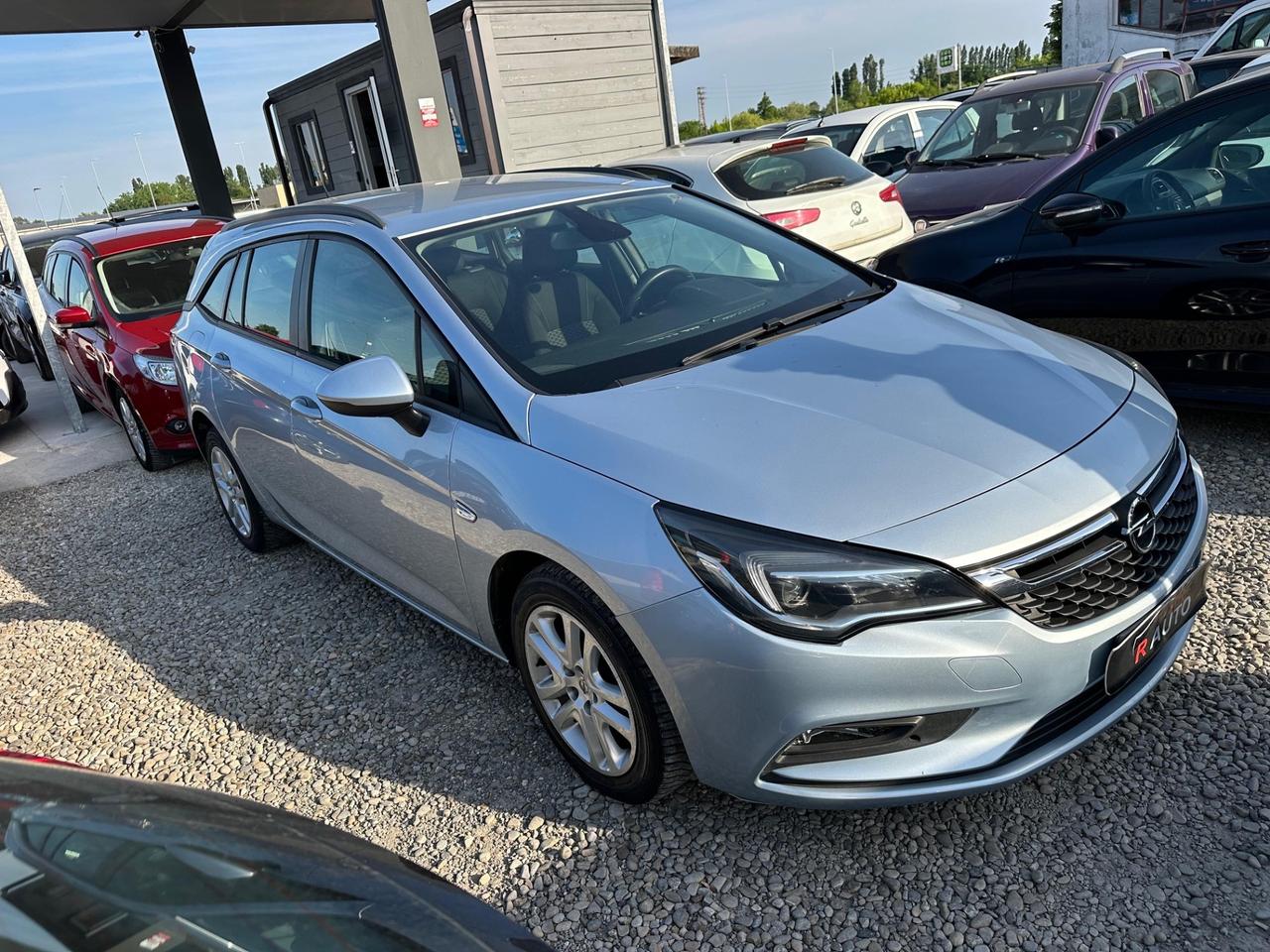 Opel Astra 1.6 CDTi 110CV Start&Stop Sports Tourer Innovation