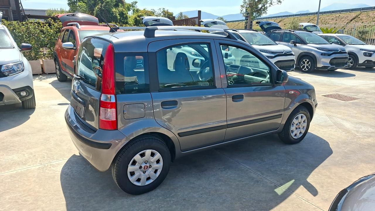 Fiat Panda 1.2 BENZINA 2011 aria condizionata