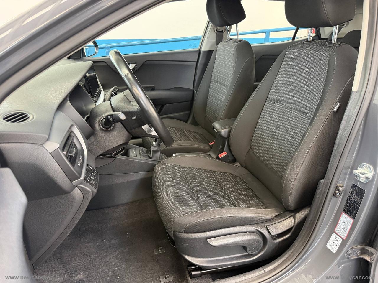 KIA Stonic 1.0 T-GDi 100 CV MHEV iMT Style NEOPATENTATI