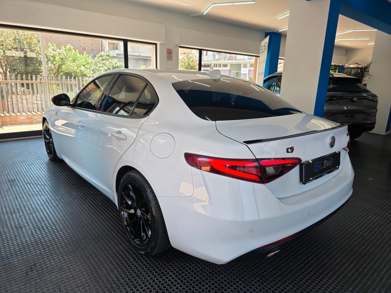 Alfa Romeo Giulia 2.2 Turbodiesel 210 CV AT8 Super