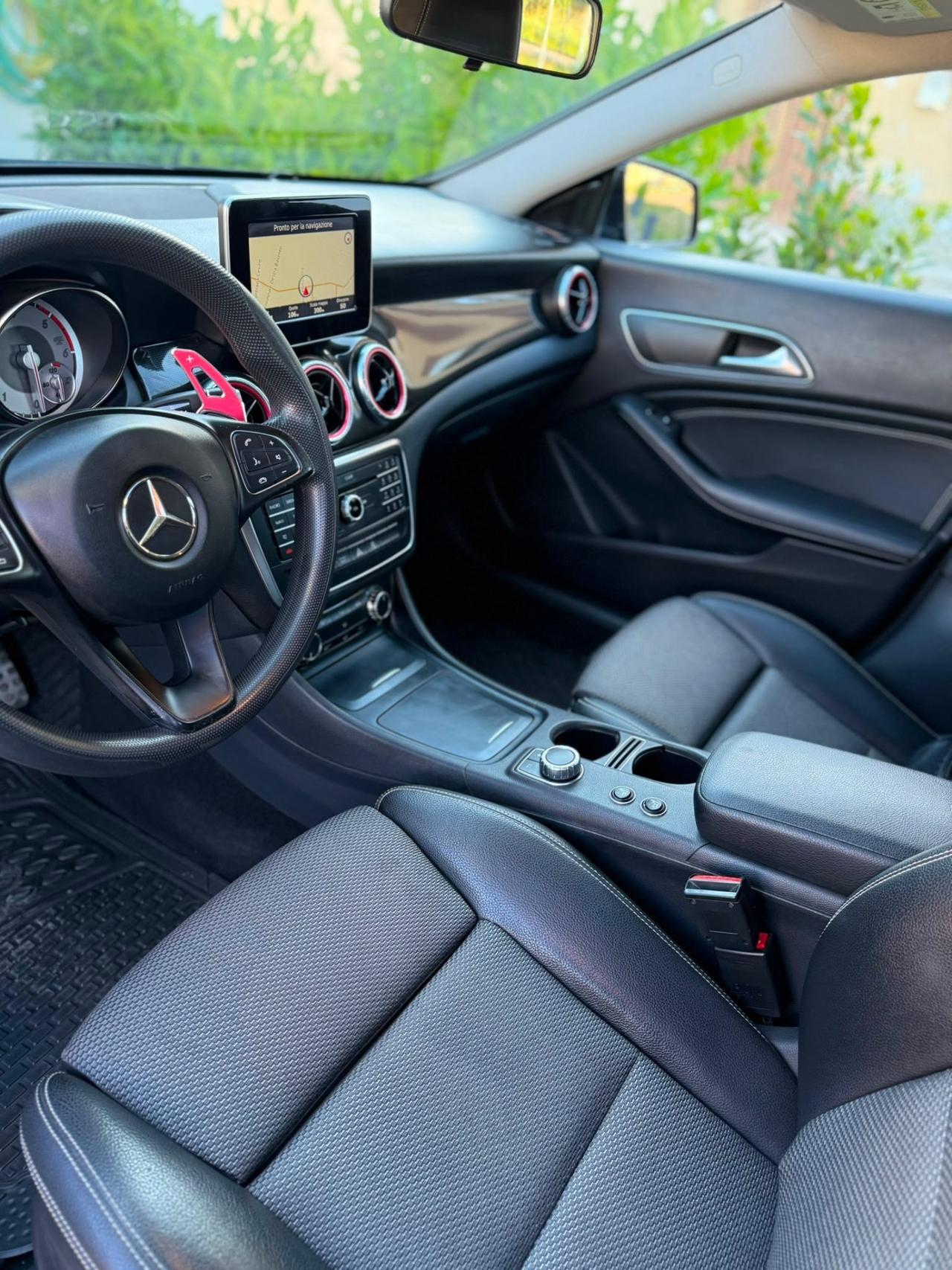 Mercedes-benz CLA 200 d Sport