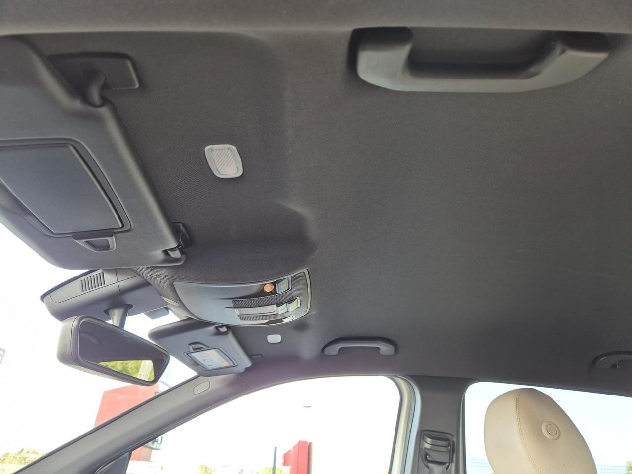 Mercedes-benz B 180 d Premium