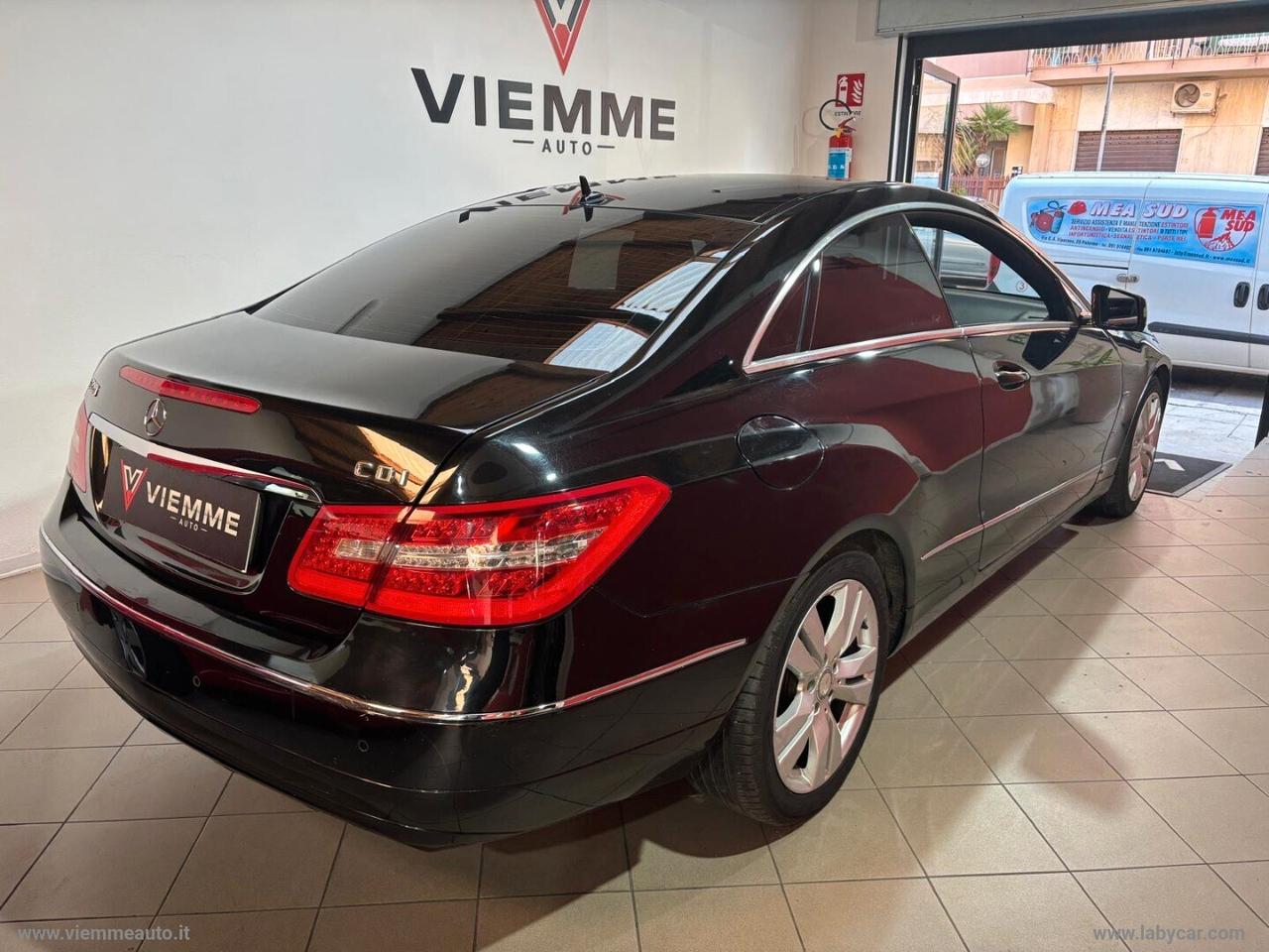 Mercedes-benz E 220 CDI Coupé BlueEFFICIENCY