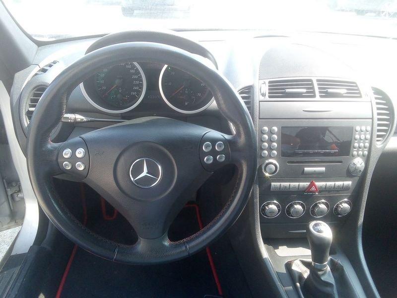 Mercedes-Benz SLK SLK 200