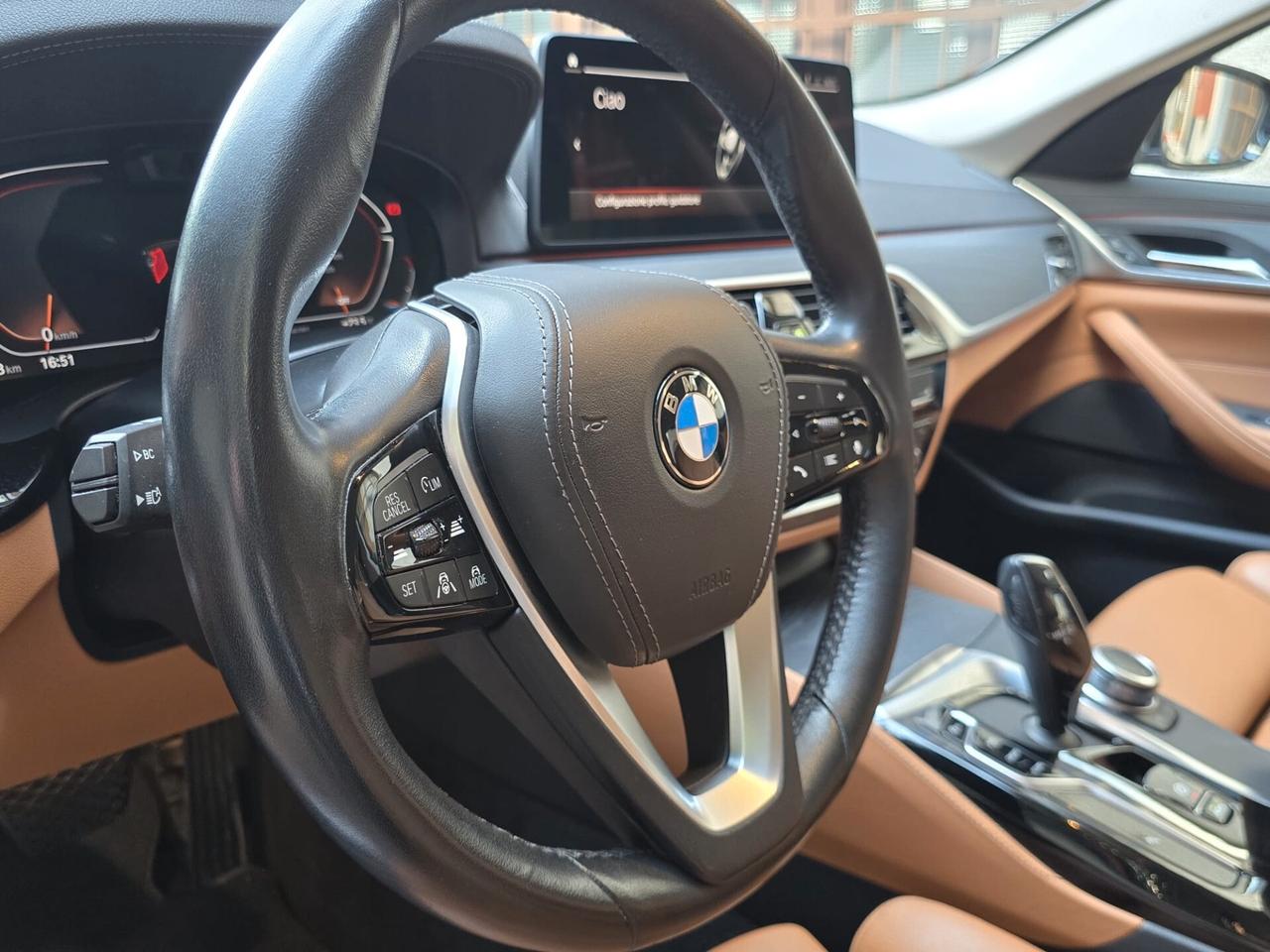 Bmw 520 520d 48V xDrive Touring Luxury - Automatica - Unico proprietario