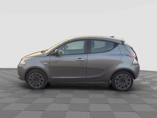 LANCIA Ypsilon Ypsilon 1.0 FireFly 5 porte S&S Hybrid Silver