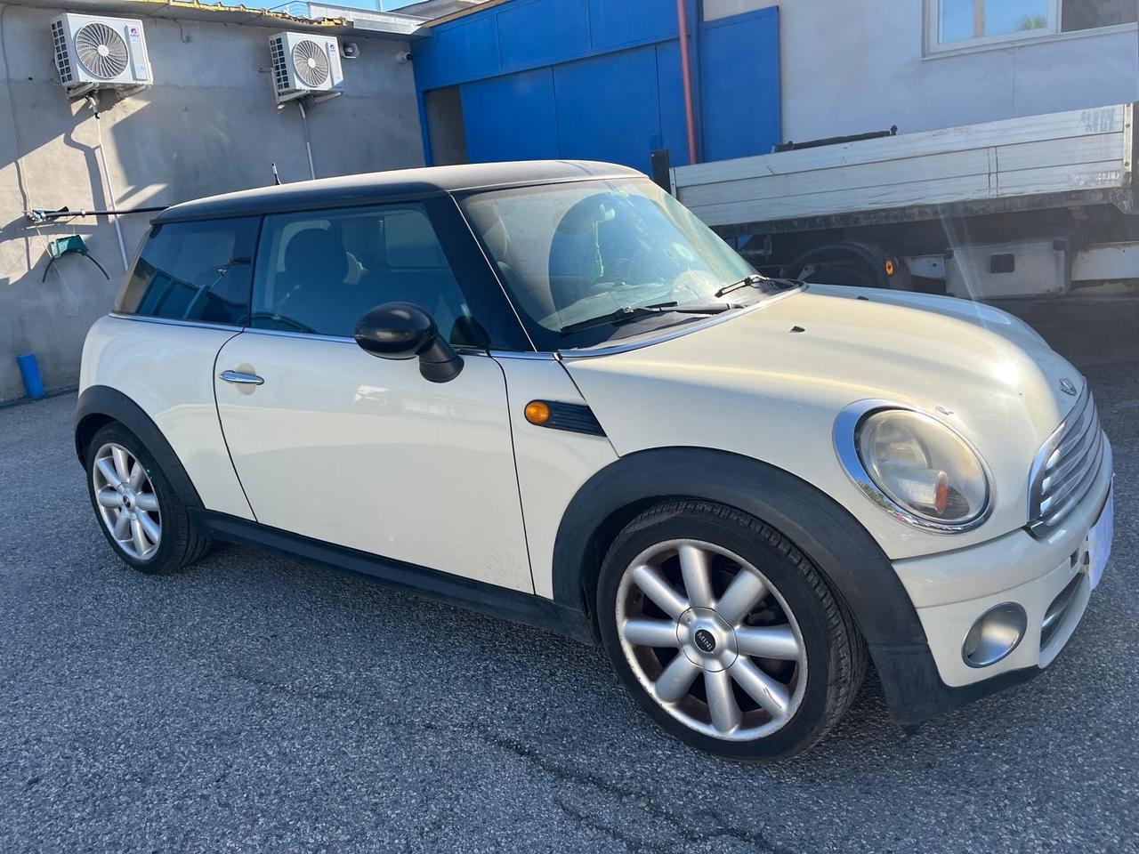 Mini Cooper 1.6 D-full-2008