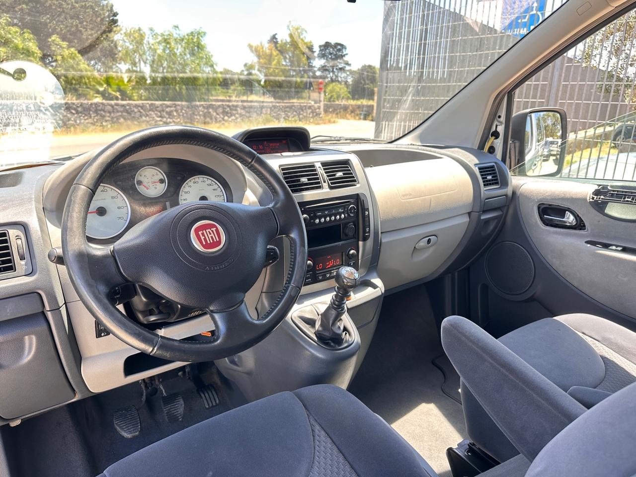 Fiat Scudo 2.0 MJT/165 Panorama Family 8 posti-2011
