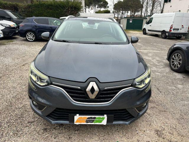 RENAULT Megane POCHI KM! Mégane Sporter TCe 115 CV Business