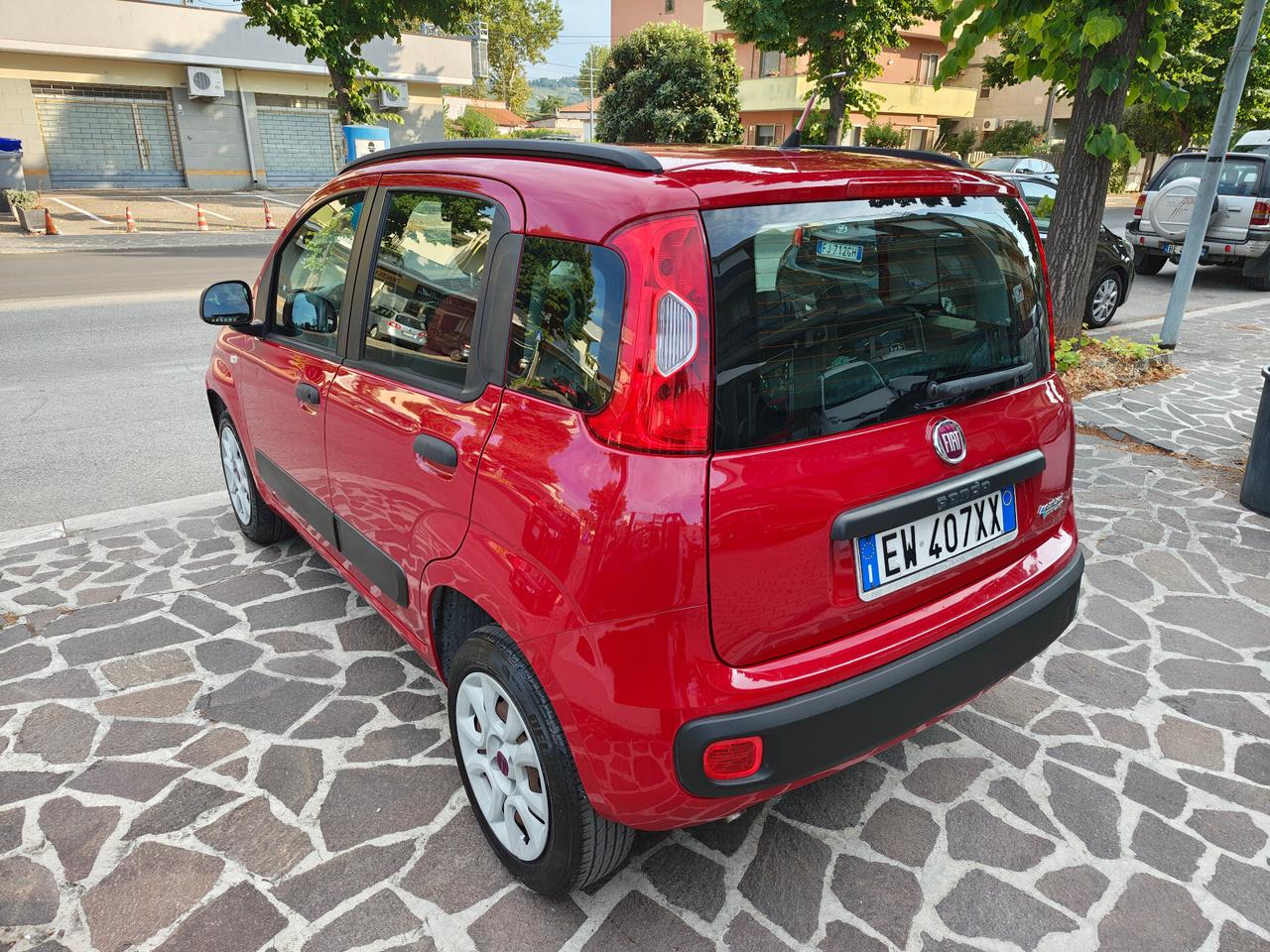 Fiat Panda 0.9 TwinAir Turbo Natural Power Lounge