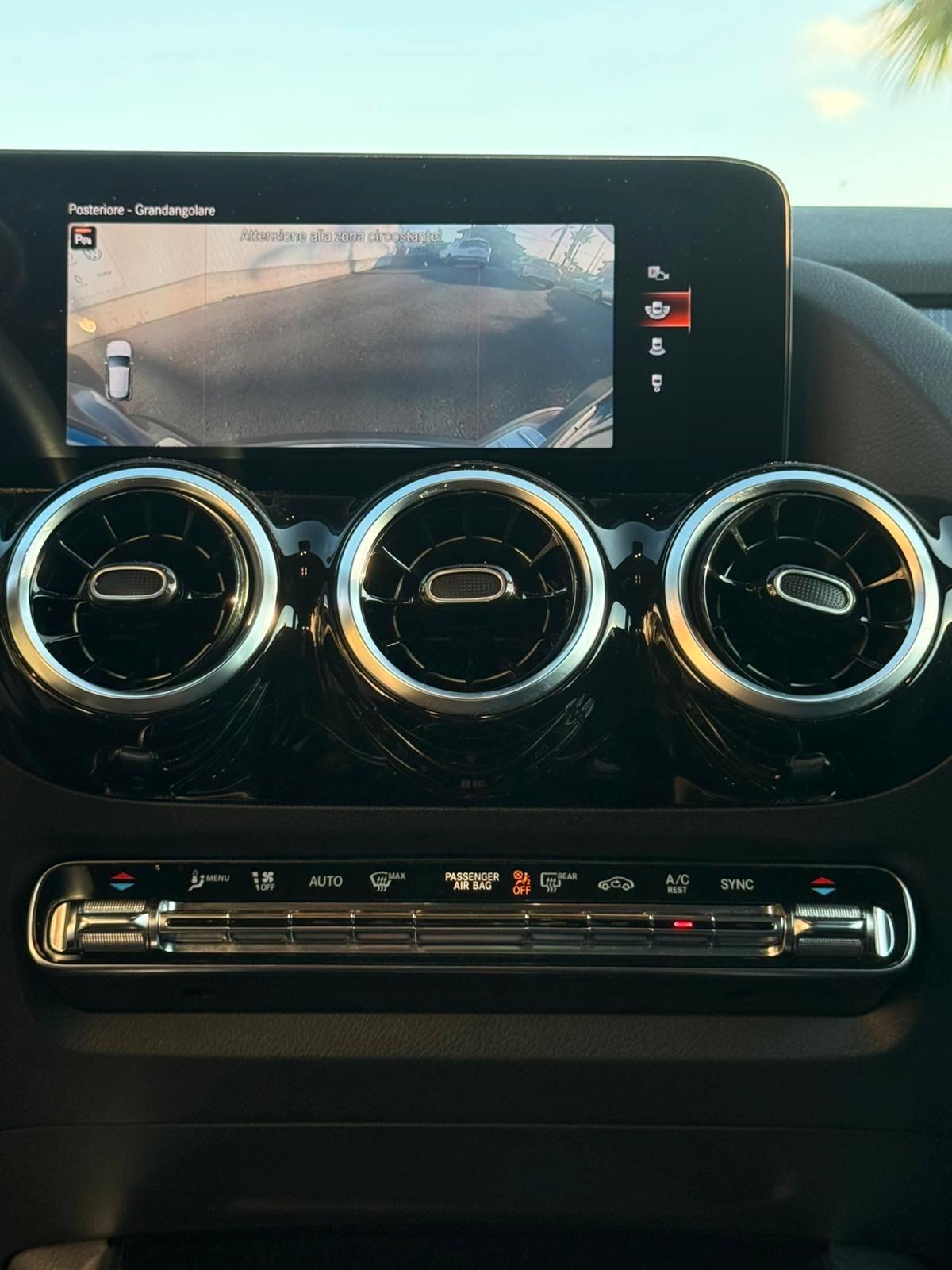Mercedes-benz GLA 200 d Automatic Sport