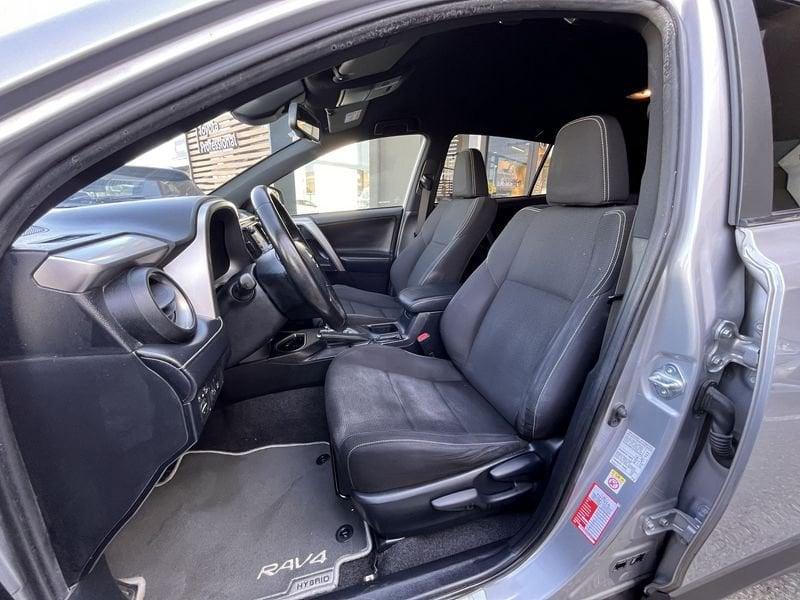 Toyota RAV4 Hybrid 2.5 HV 197cv E-CVT Dynamic+ 2WD