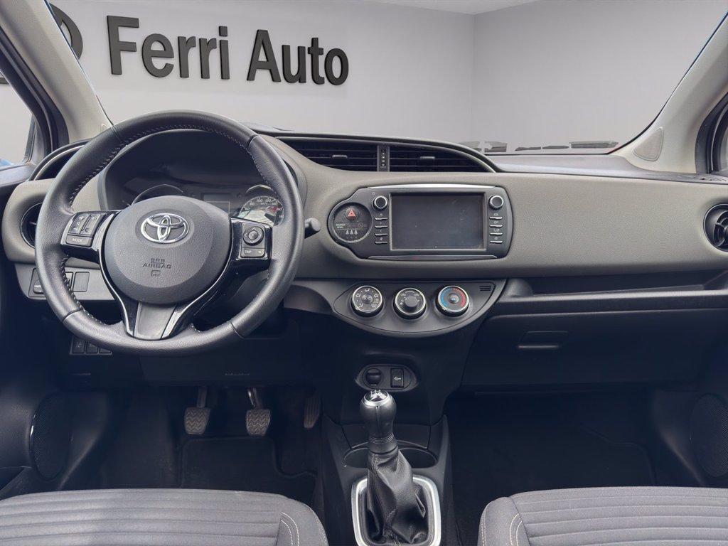 TOYOTA Yaris 5p 1.0 active del 2017