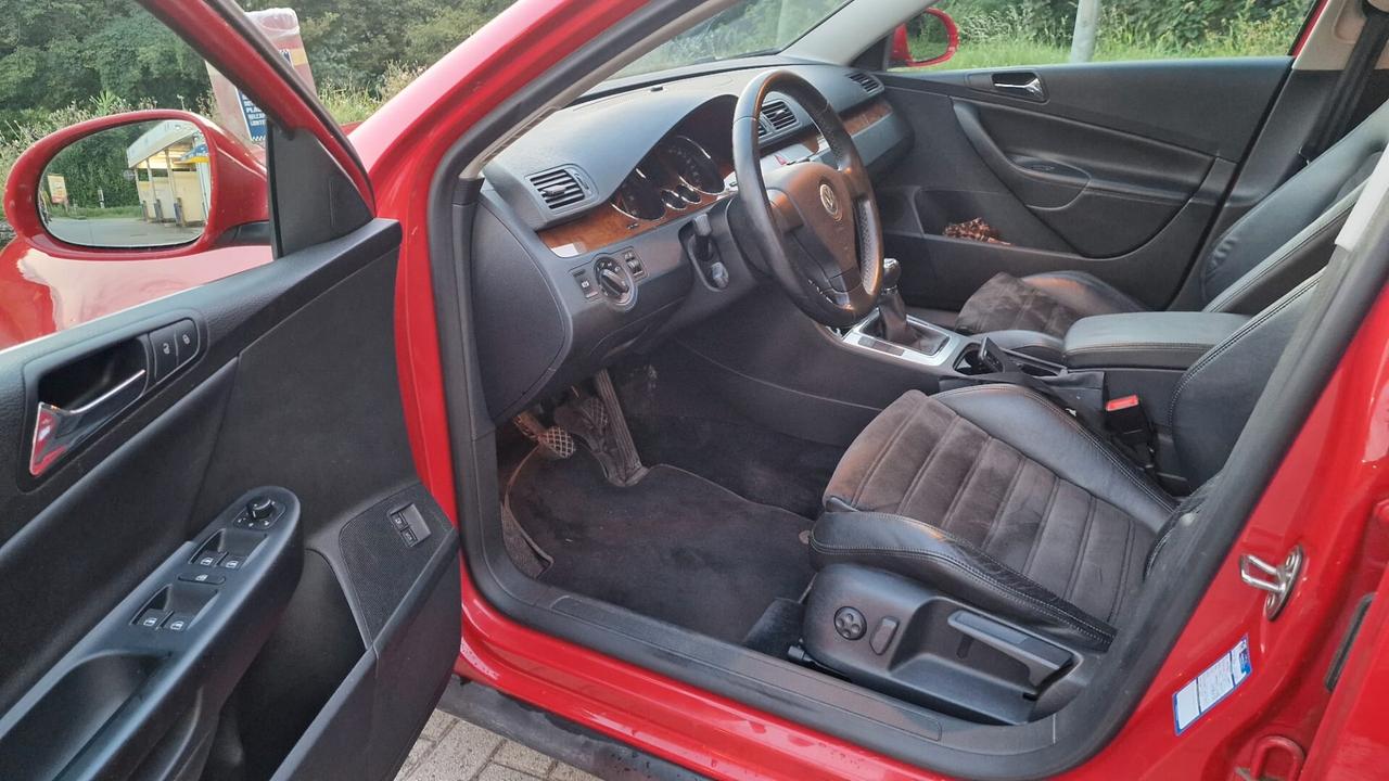 Volkswagen Passat 1.6 16V FSI Comfortline