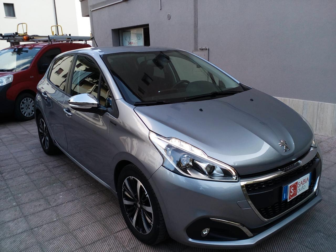 PEUGEOT 208 BlueHDi 100cv S&S 5 PORTE SIGNATURE