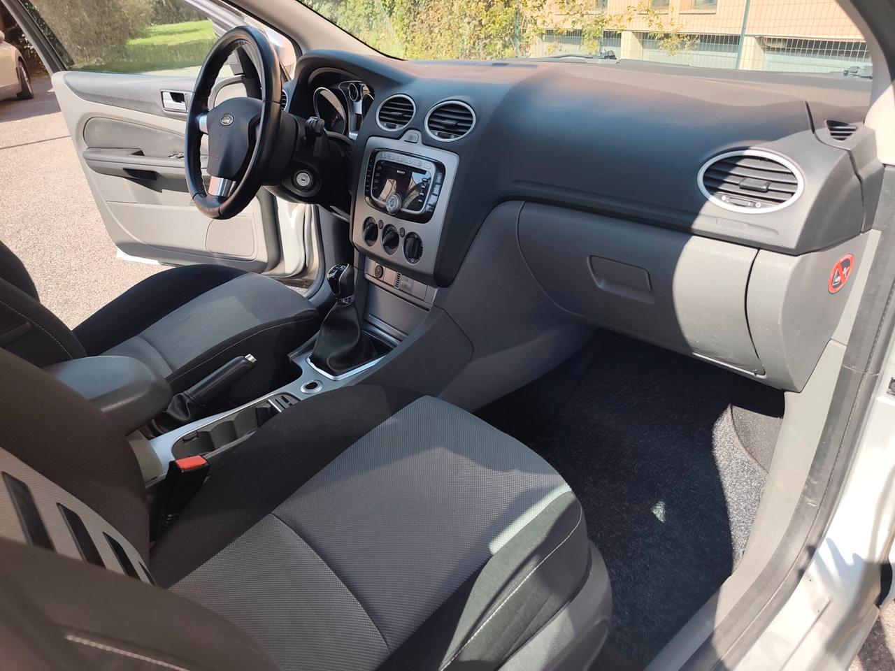 Ford Focus 2.0 Benz GPL (145CV) Titanium