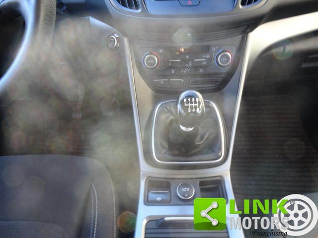 FORD Kuga 1.5 TDCI 120 CV S&S 2WD Business