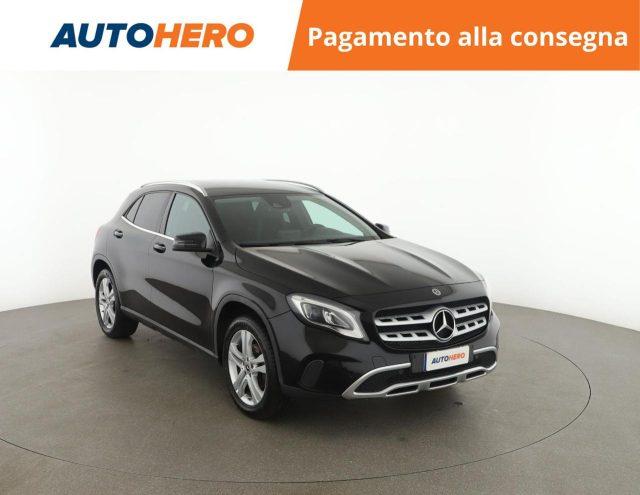 MERCEDES-BENZ GLA 200 d Automatic Sport
