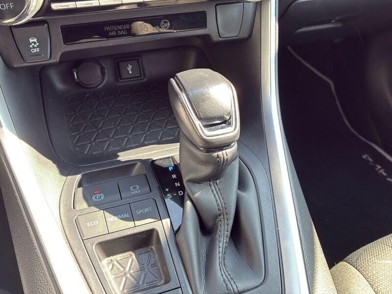 Toyota RAV4 2.5 HV 218cv E-CVT Active 2WD