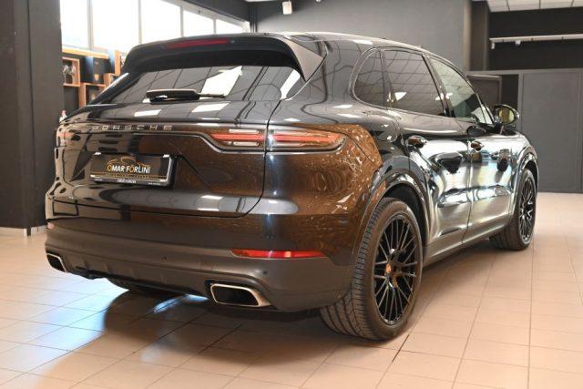 PORSCHE Cayenne 3.0V6 340CV TIP.TET.RADAR 21"CHRONO PASM BOSE FULL