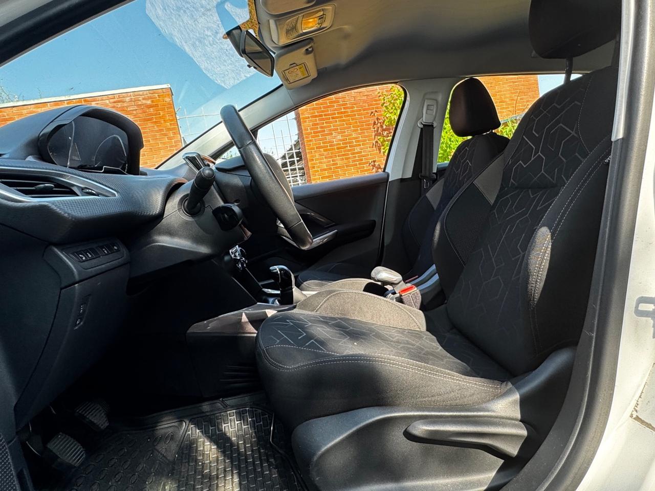 Peugeot 2008 PureTech 82 ETG5 S&S Allure