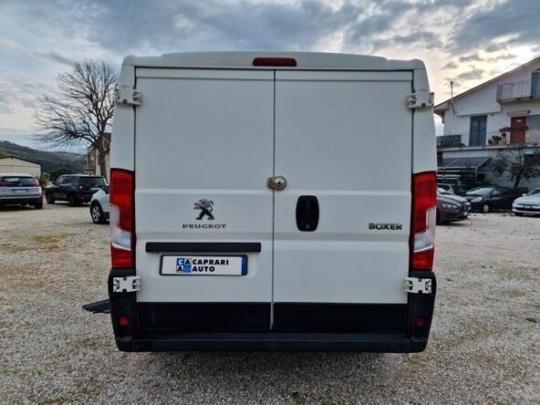 Peugeot Boxer 330 2.2 BlueHDi 120 S&S PC-TN Furgone