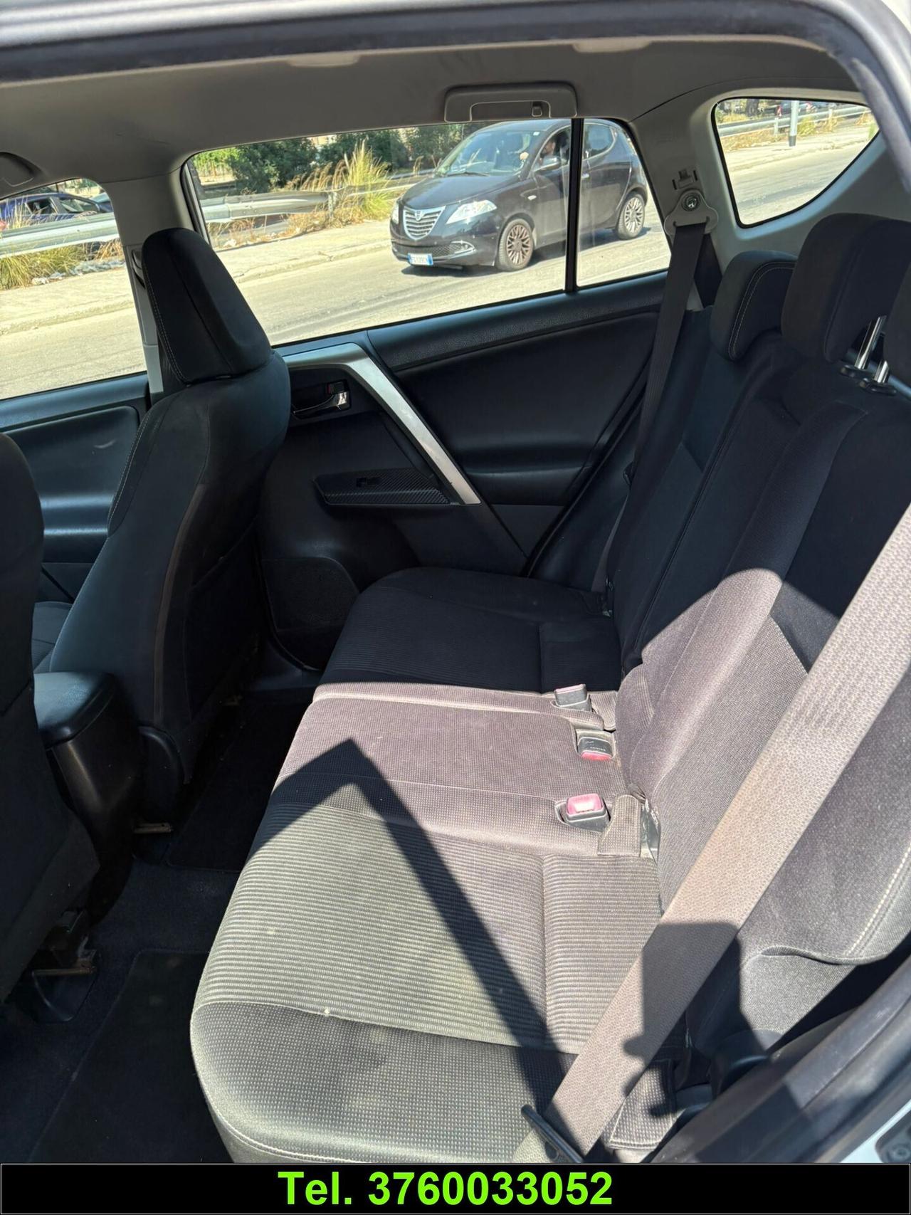 Toyota RAV 4 RAV4 2.0 D-4D 2WD