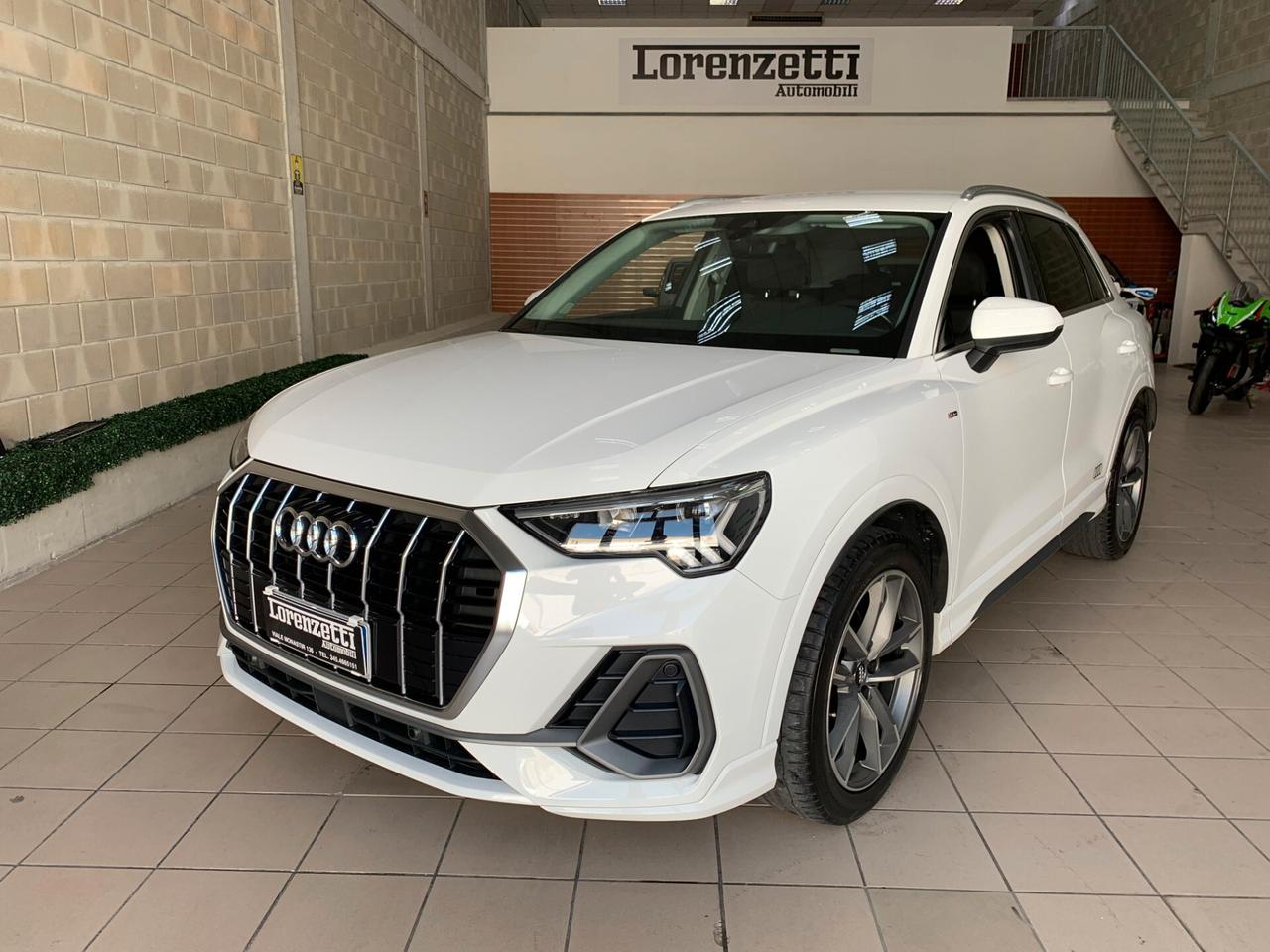 Audi Q3 35 TDI S tronic S line-Garanz-Finanz