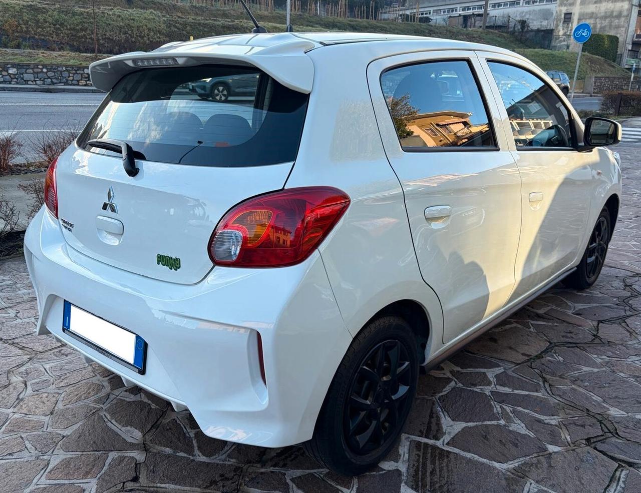 Mitsubishi Space Star 1.0 Funky