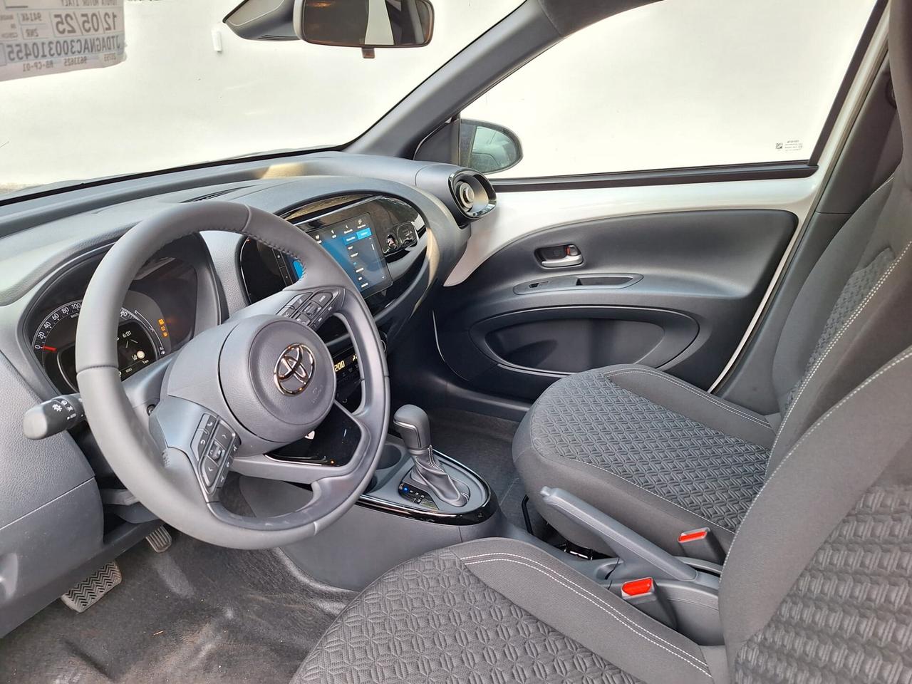 Toyota Aygo X 1.0 VVT-i 72 CV 5 porte Trend Air S-CVT