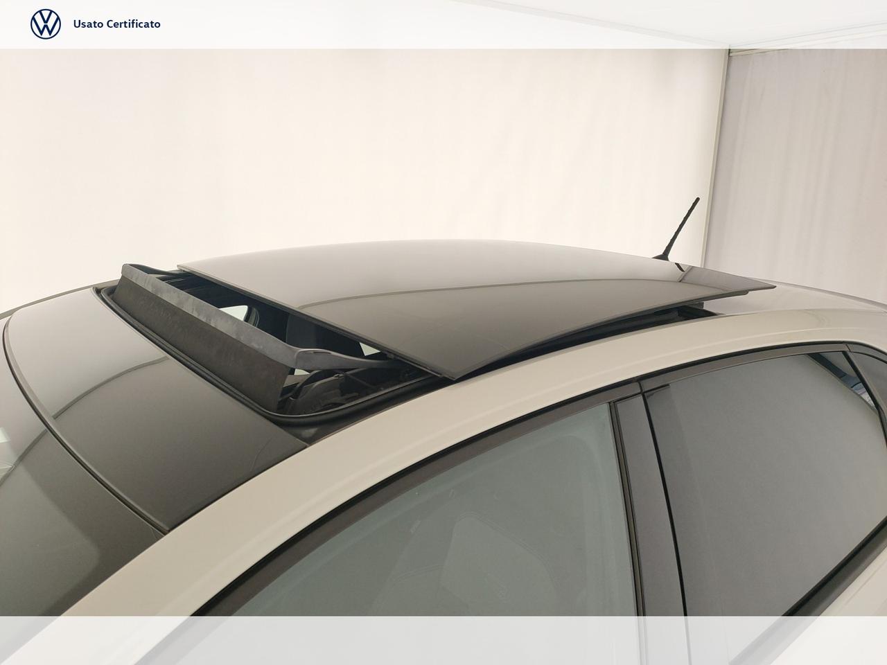 1.0 TSI R-line 110 CV DSG