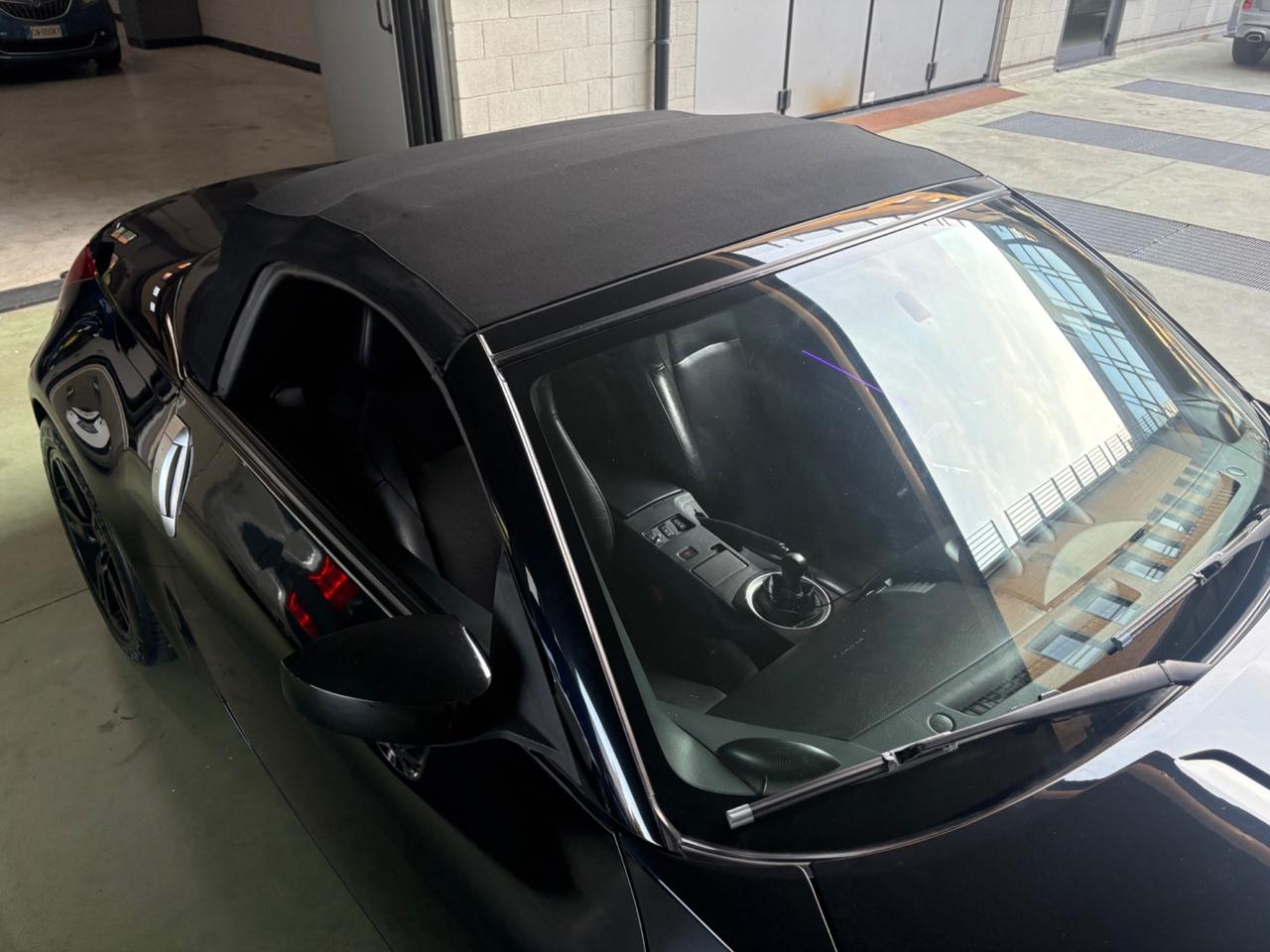 Nissan Z 350Z Roadster 3.5 V6 Lev 2