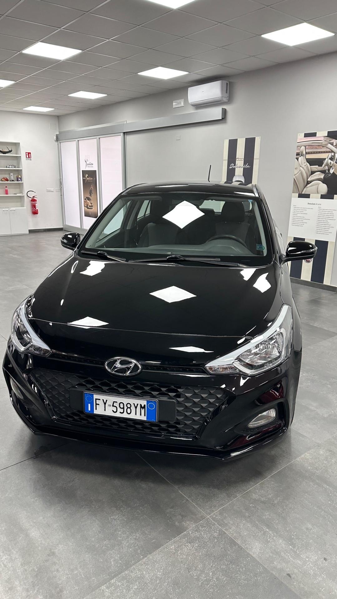 Hyundai i20 1.2 5 porte Tech