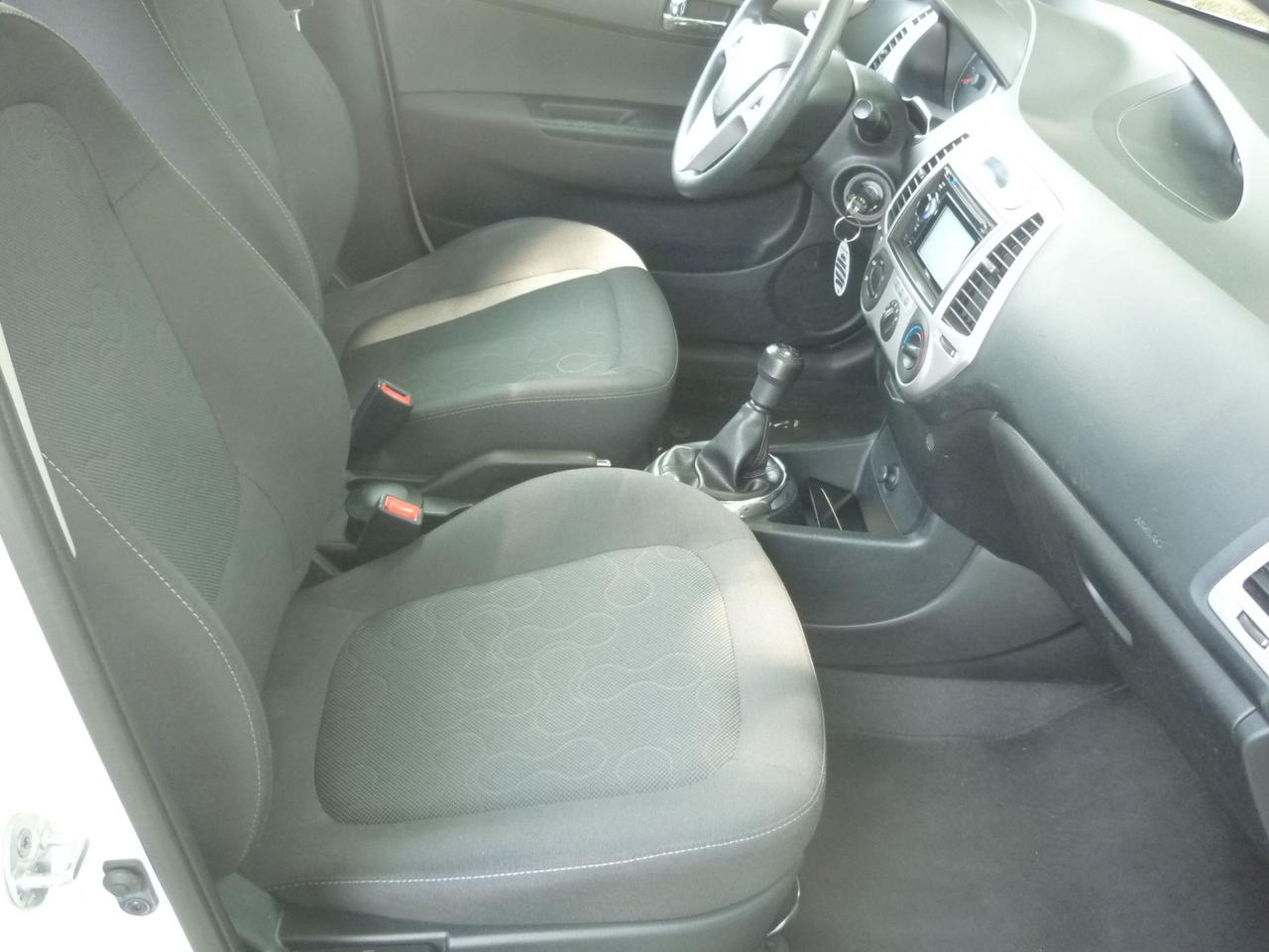 Hyundai i20 1.2 5p. Sound Edition Neopatentati