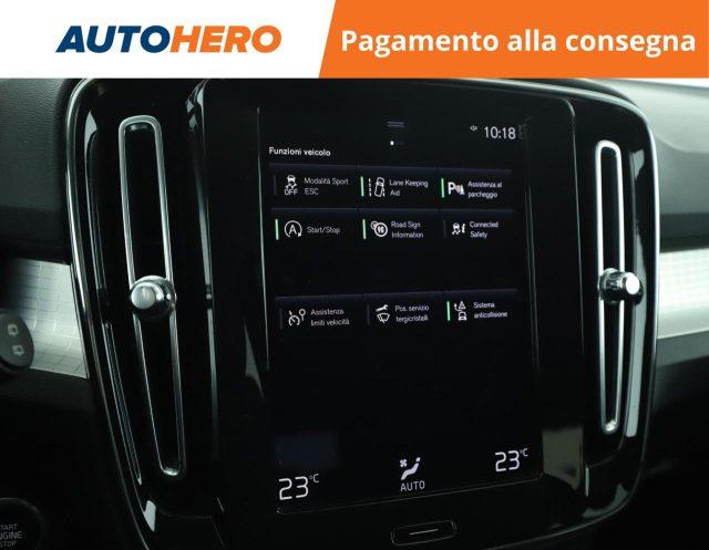 VOLVO XC40 T2 Geartronic Momentum