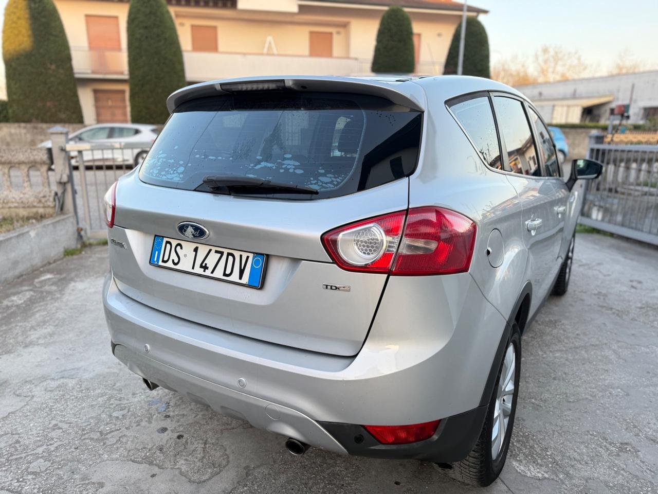 Ford Kuga 2.0 TDCi 4WD 4x4 Titanium SOLI 147 MILA KM