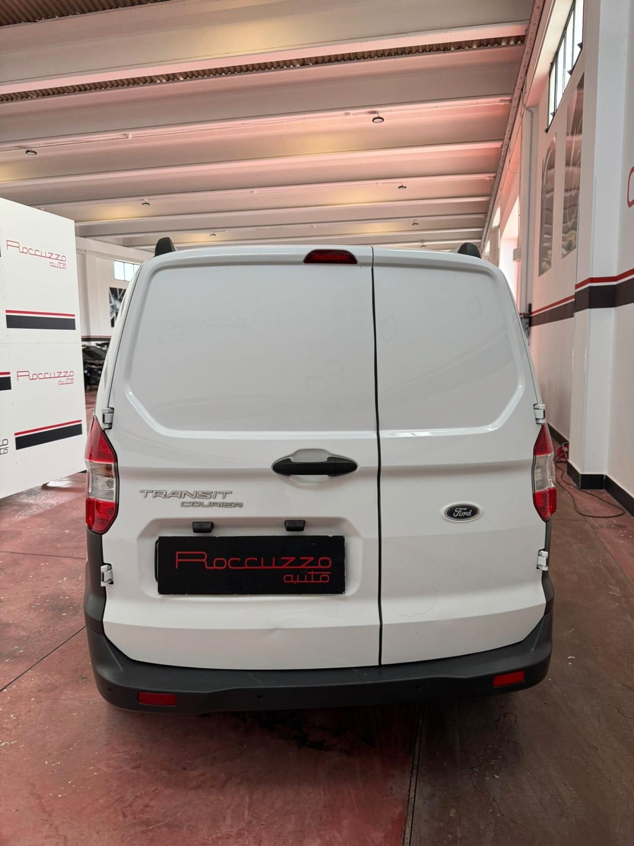 Ford Transit Courier Transit Courier 1.5 TDCi 75CV Van Entry