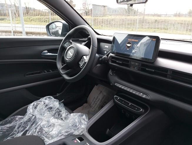 JEEP AVENGER E-HYBRID Longitude 1.2 110cv DCT MHEV