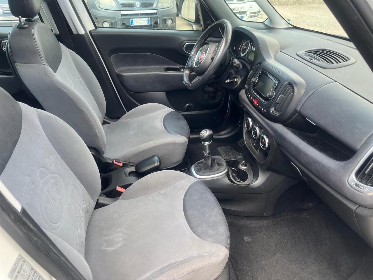 Fiat 500 L-1.6 mjt lounge-tetto apr-2013