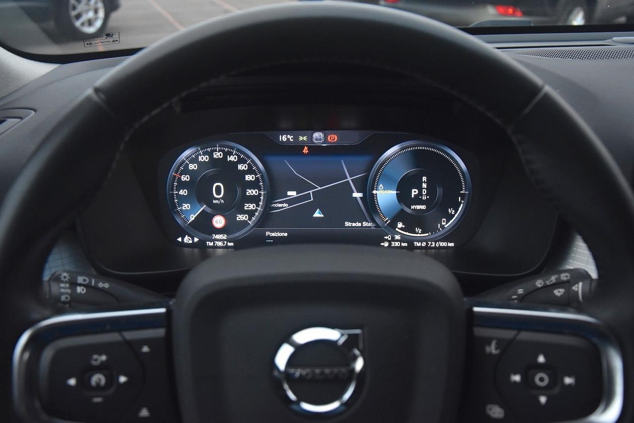 Volvo XC40 T5 Recharge Plug-in Inscription Expression