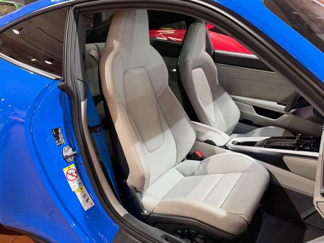 PORSCHE 992 GTS 4 Ufficiale Italia-Unico proprietario