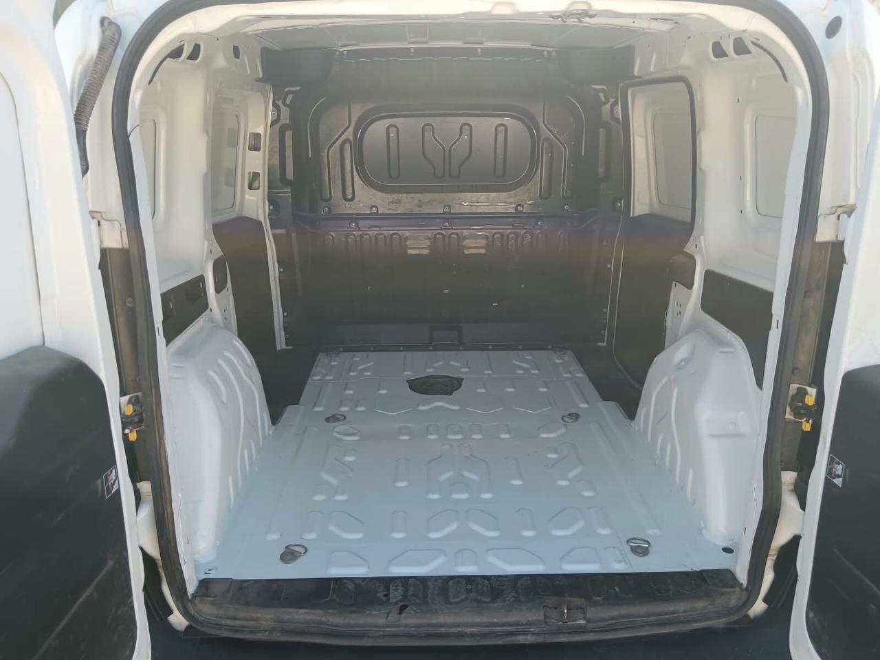 Fiat DOBLÒ CARGO FURGONE CH1 BUSINESS 1.6 MJET 120CV E6D
