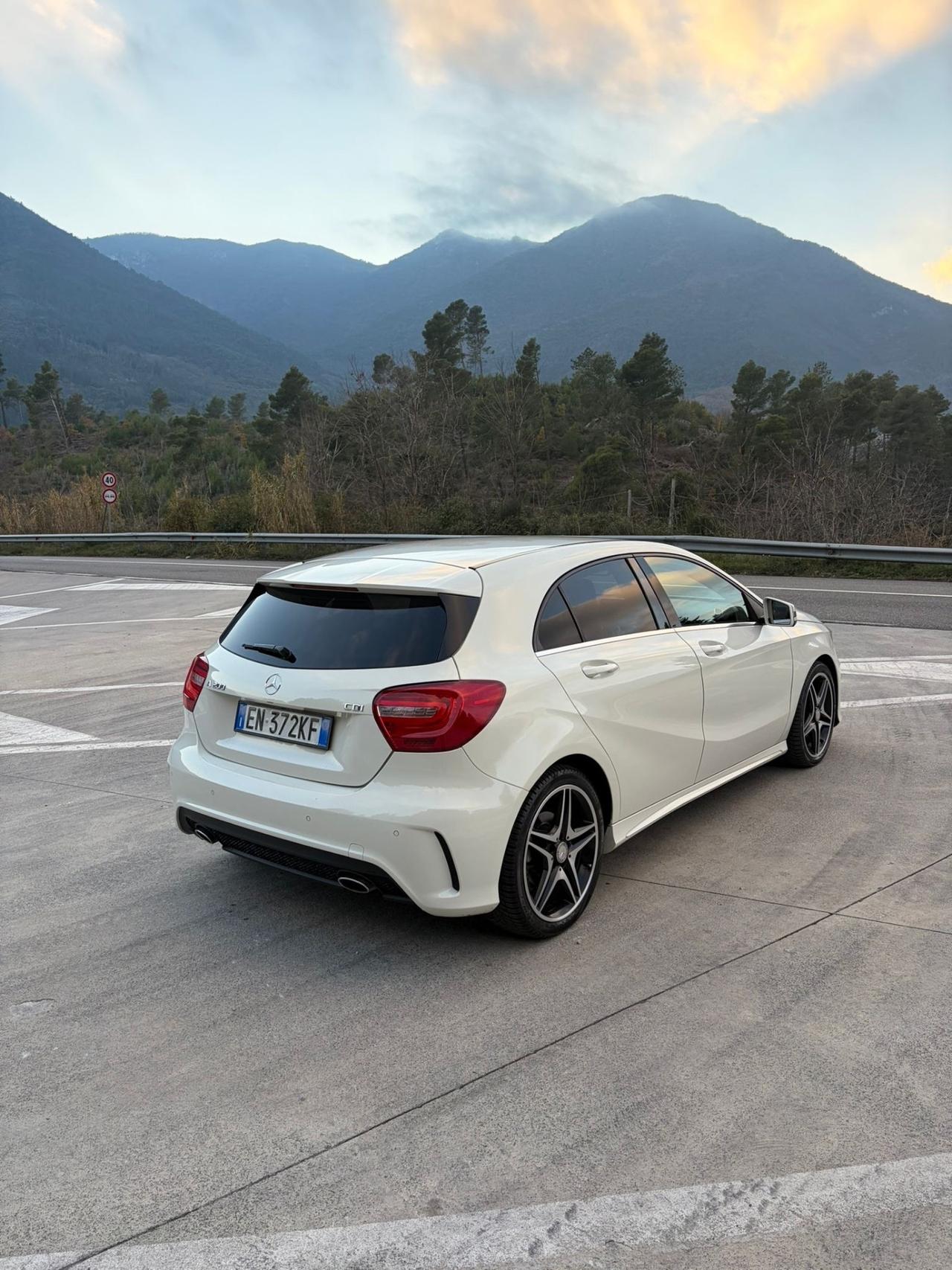 MERCEDES CLASSE A 200D motore Mercedes