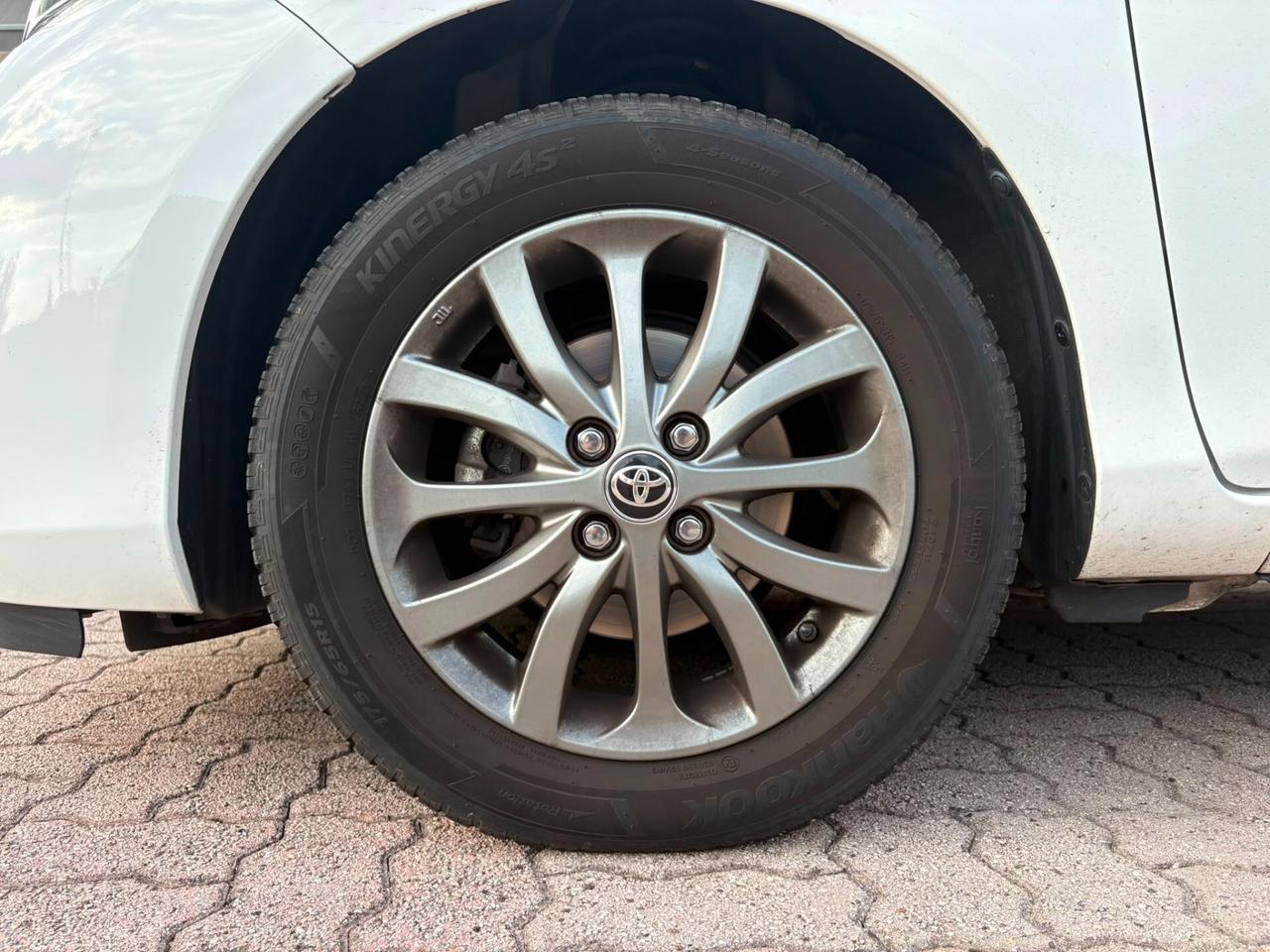 TOYOTA YARIS 1.0 BENZINA KM 72.382 SI A NEOPATENTATI