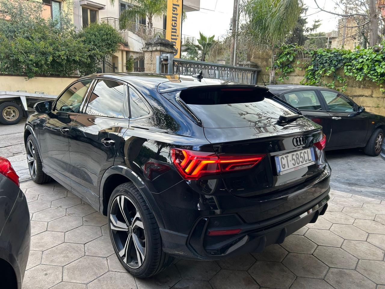 Audi Q3 35 TDI S tronic line edition