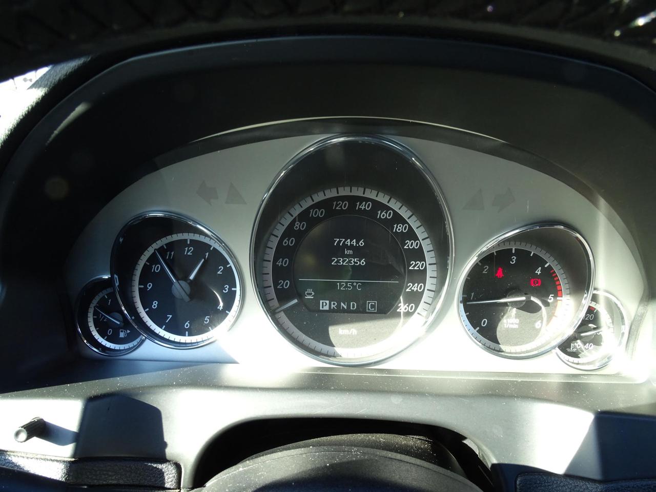 Mercedes-Benz E 220 CDI Coupé BlueEFFICIENCY Avantgarde