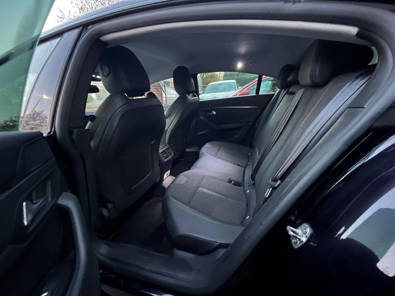 Peugeot 508 BlueHDi 130 Stop&Start EAT8 Allure Pack