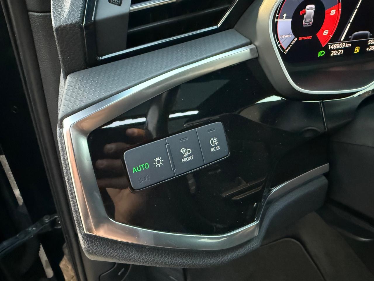 Audi Q3 35 TDI quattro S line edition TETTO